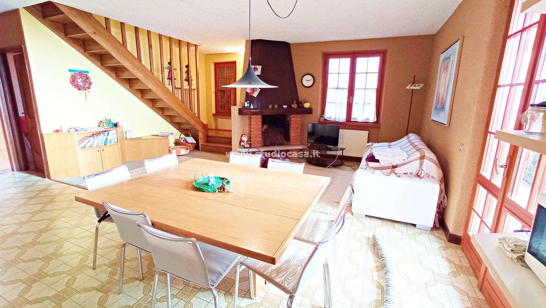 Appartamento in vendita a Castione della Presolana