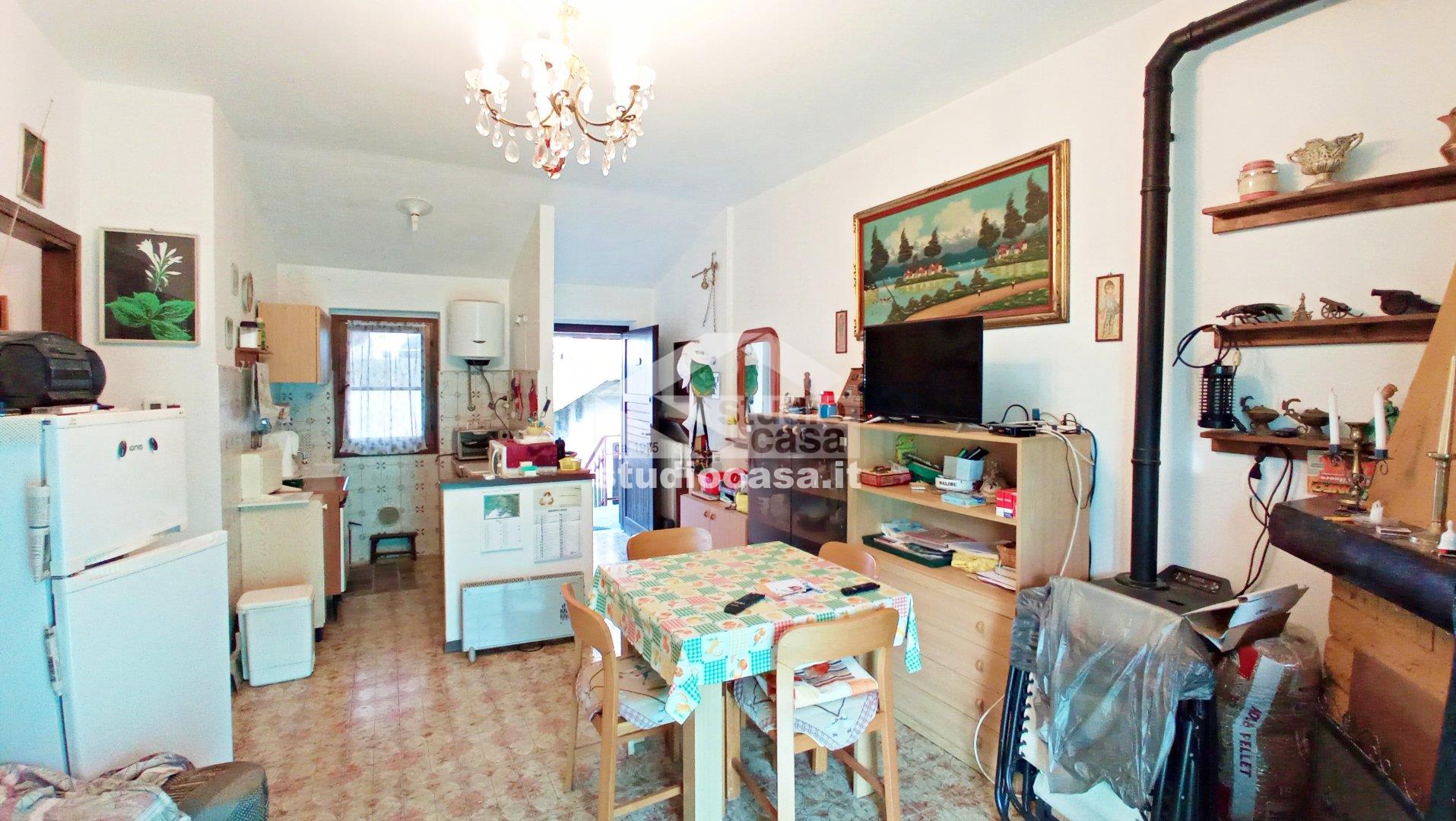 Appartamento in vendita a Oneta