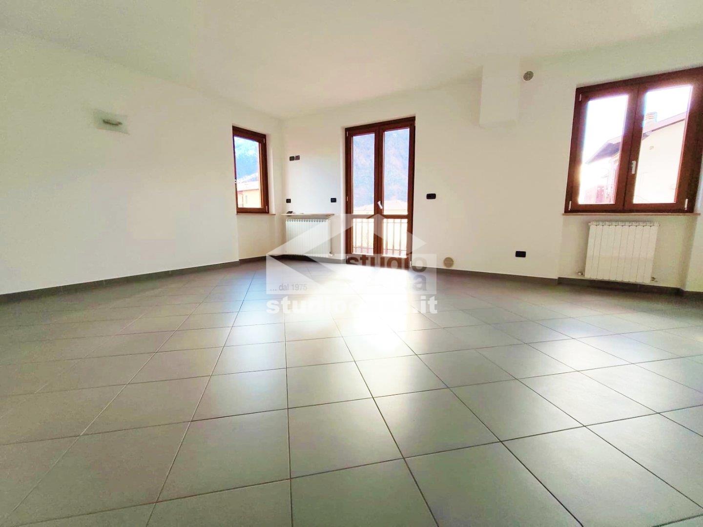 Appartamento in vendita a Parre