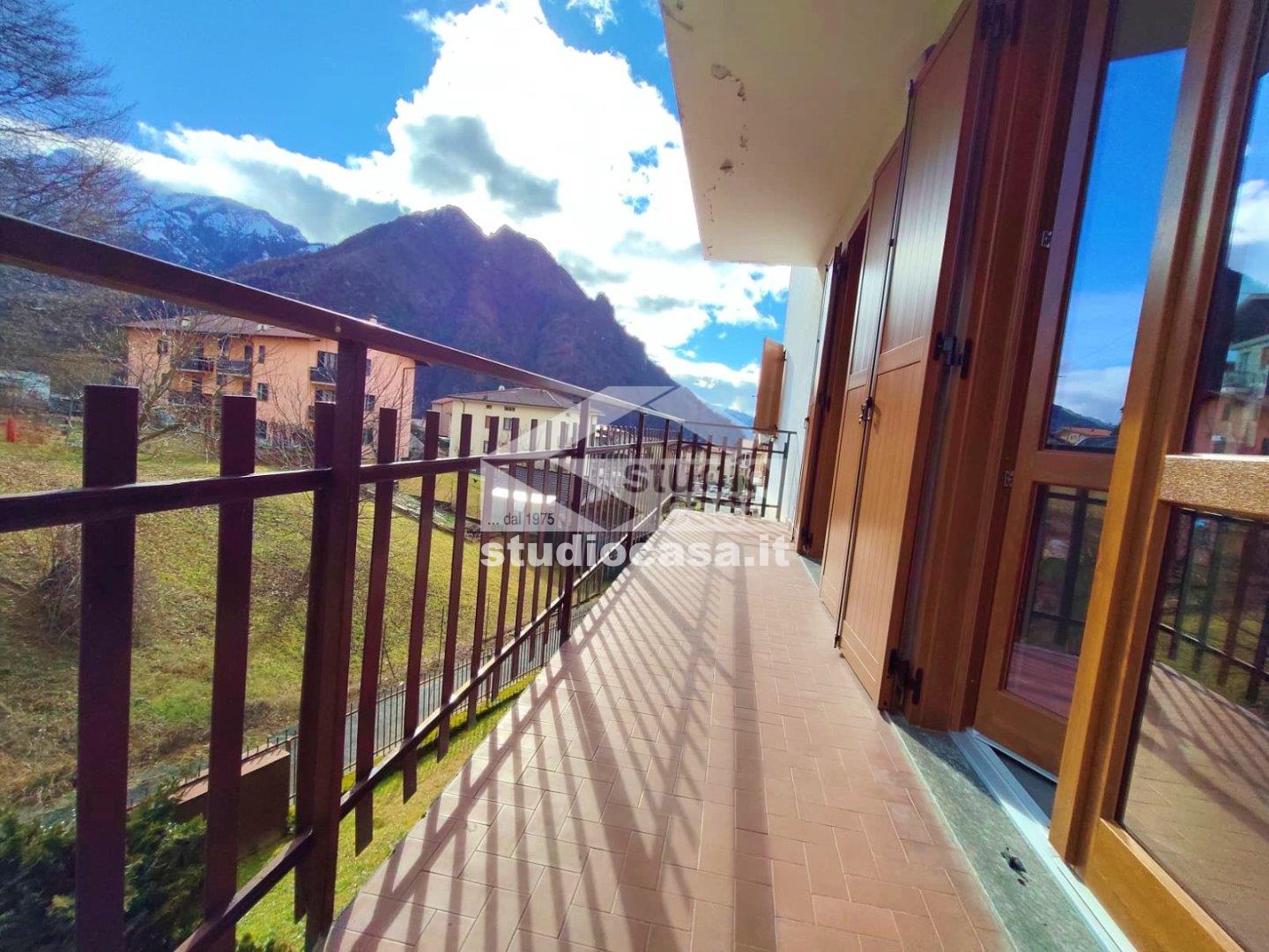 Appartamento in vendita a Parre