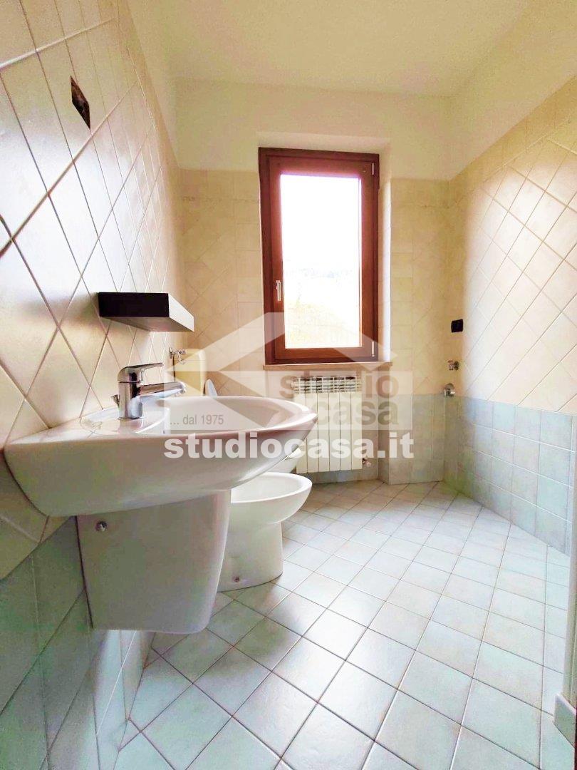 Appartamento in vendita a Parre