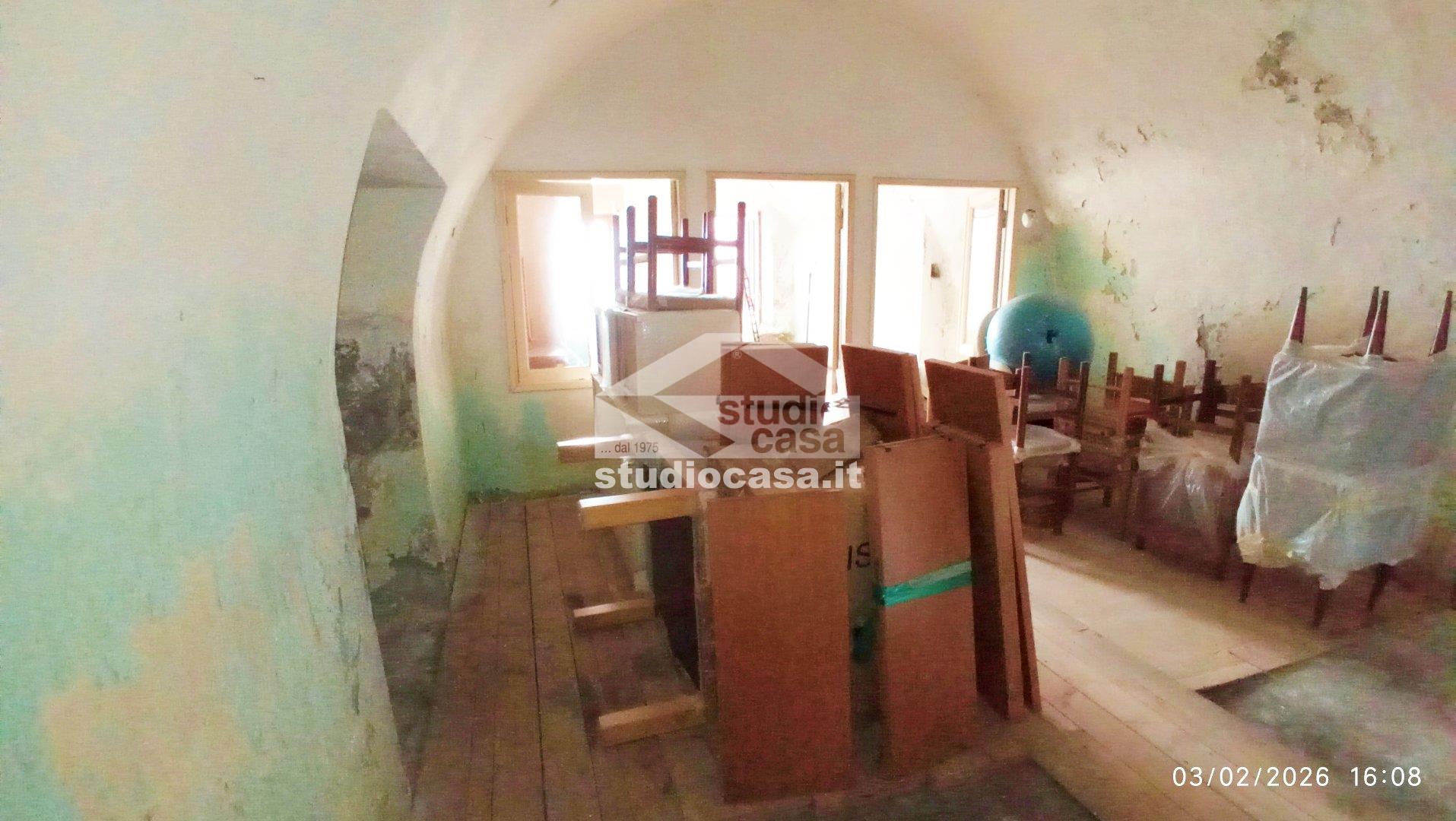 Casa Rustica in vendita a Gorno