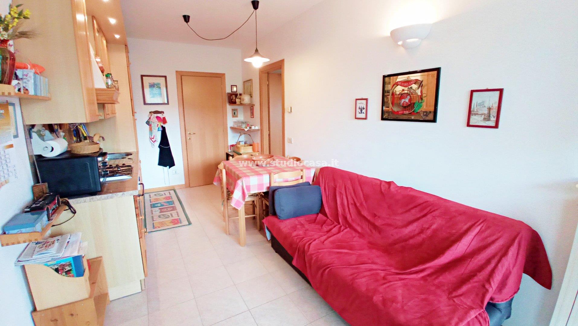 Appartamento in vendita a Gorno