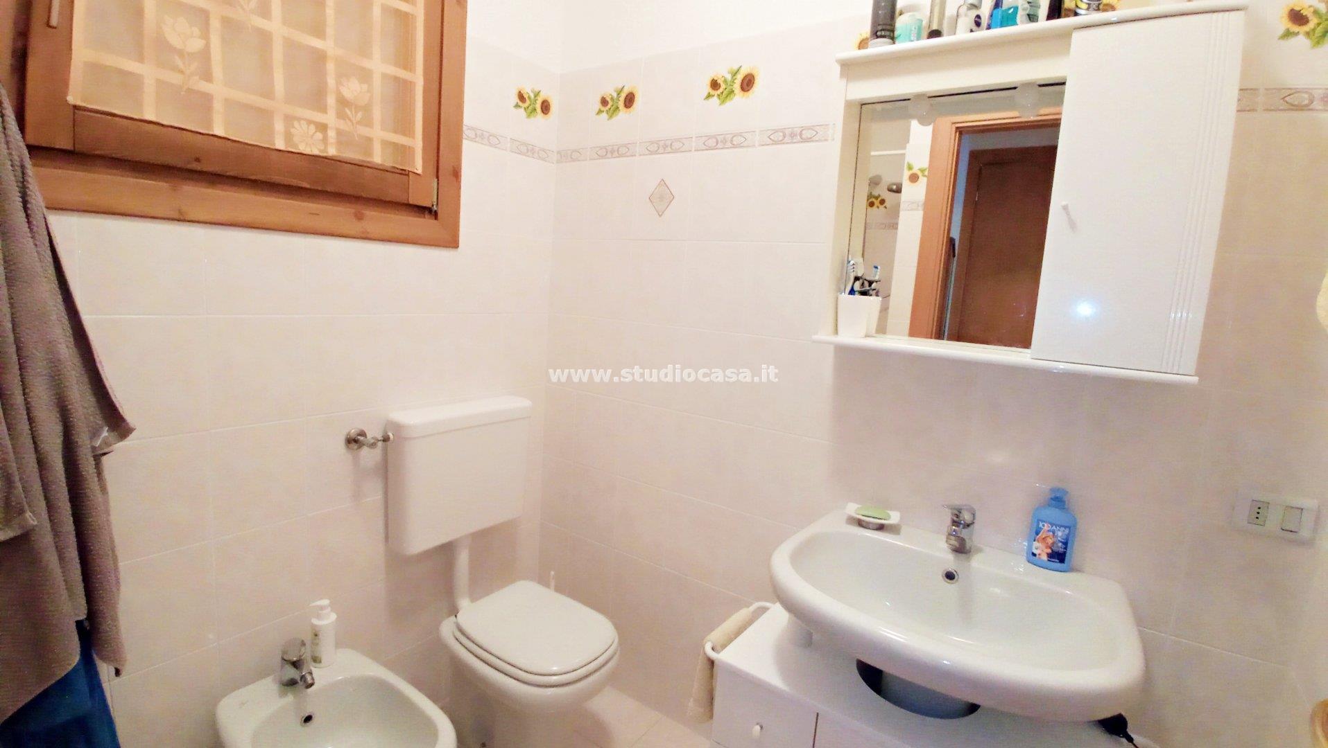 Appartamento in vendita a Gorno