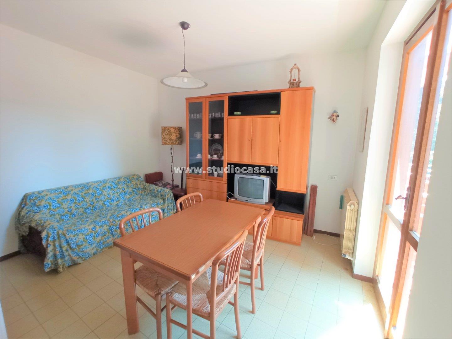 Appartamento in vendita a Gorno