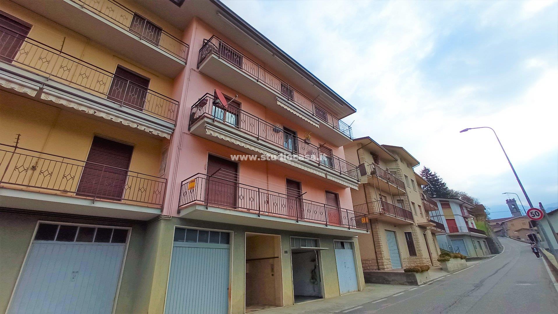 Appartamento in vendita a Gorno