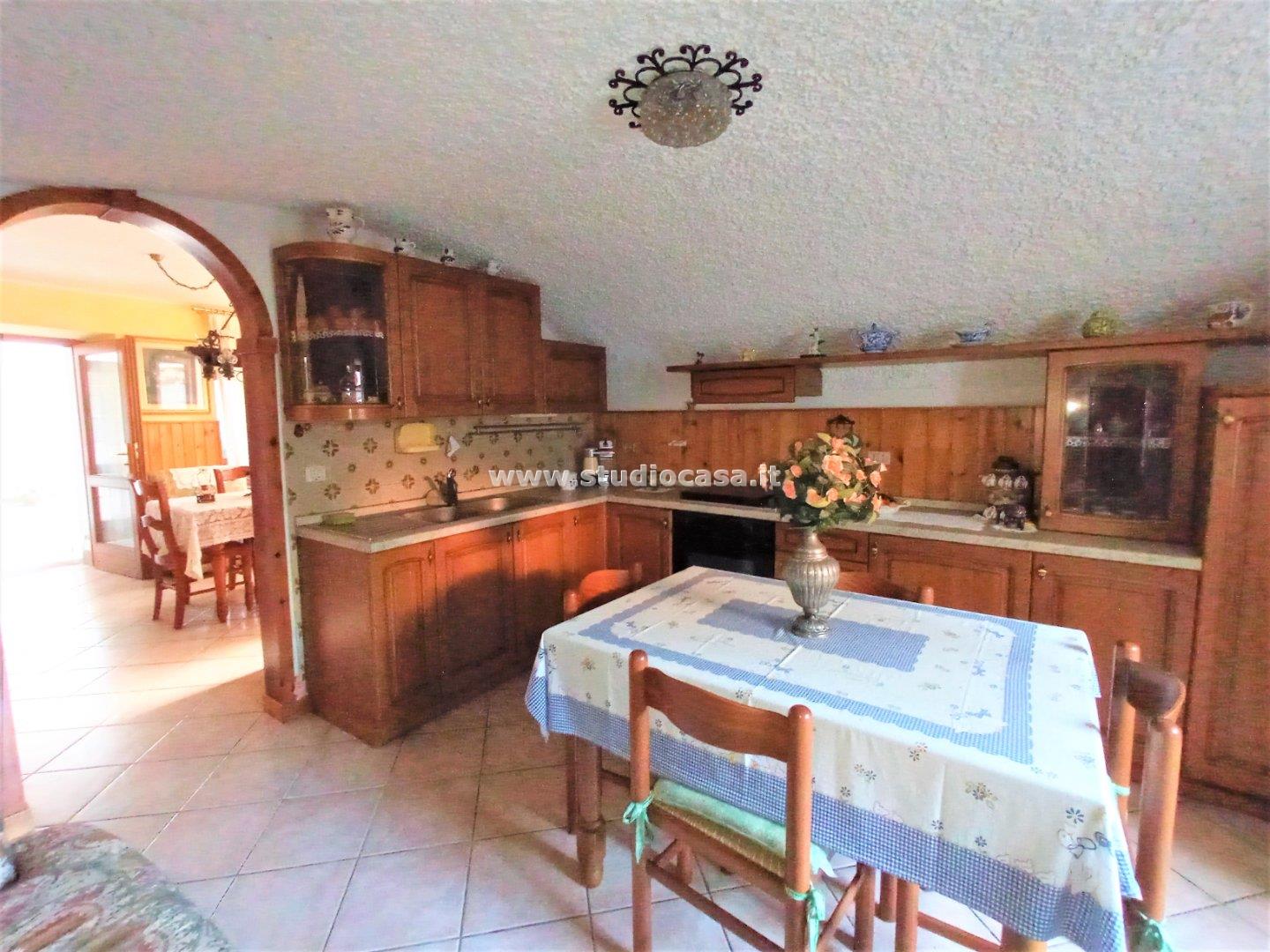 Casa Unifamiliare in vendita a Clusone