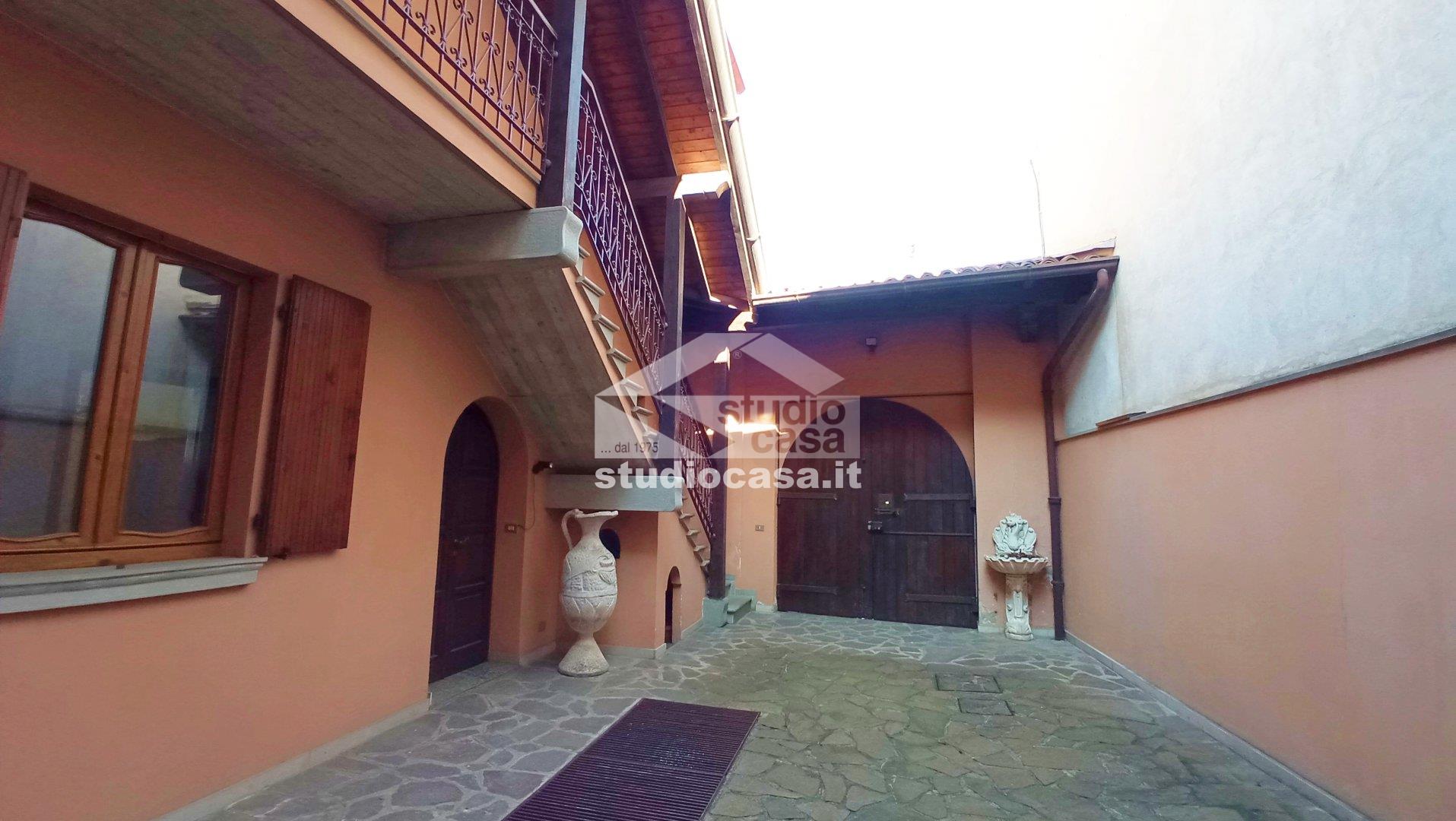 Appartamento in vendita a Villa d