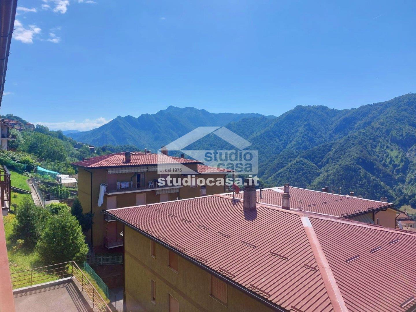 Appartamento in vendita a Gorno