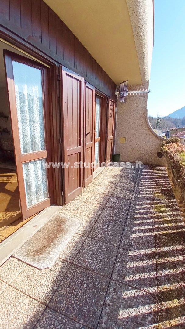 Appartamento in vendita a Gorno