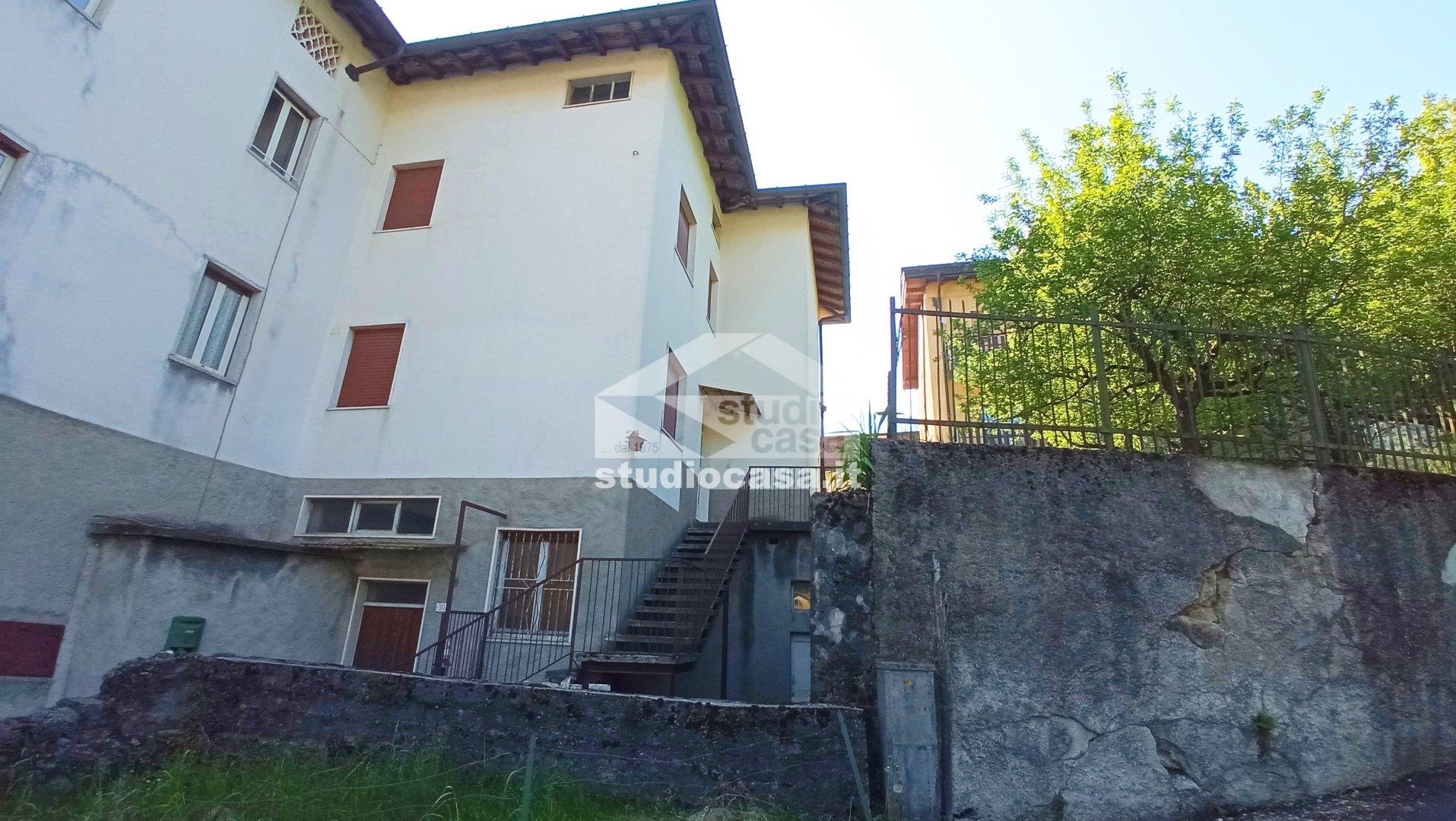 Casa Bifamiliare in vendita a Ponte Nossa