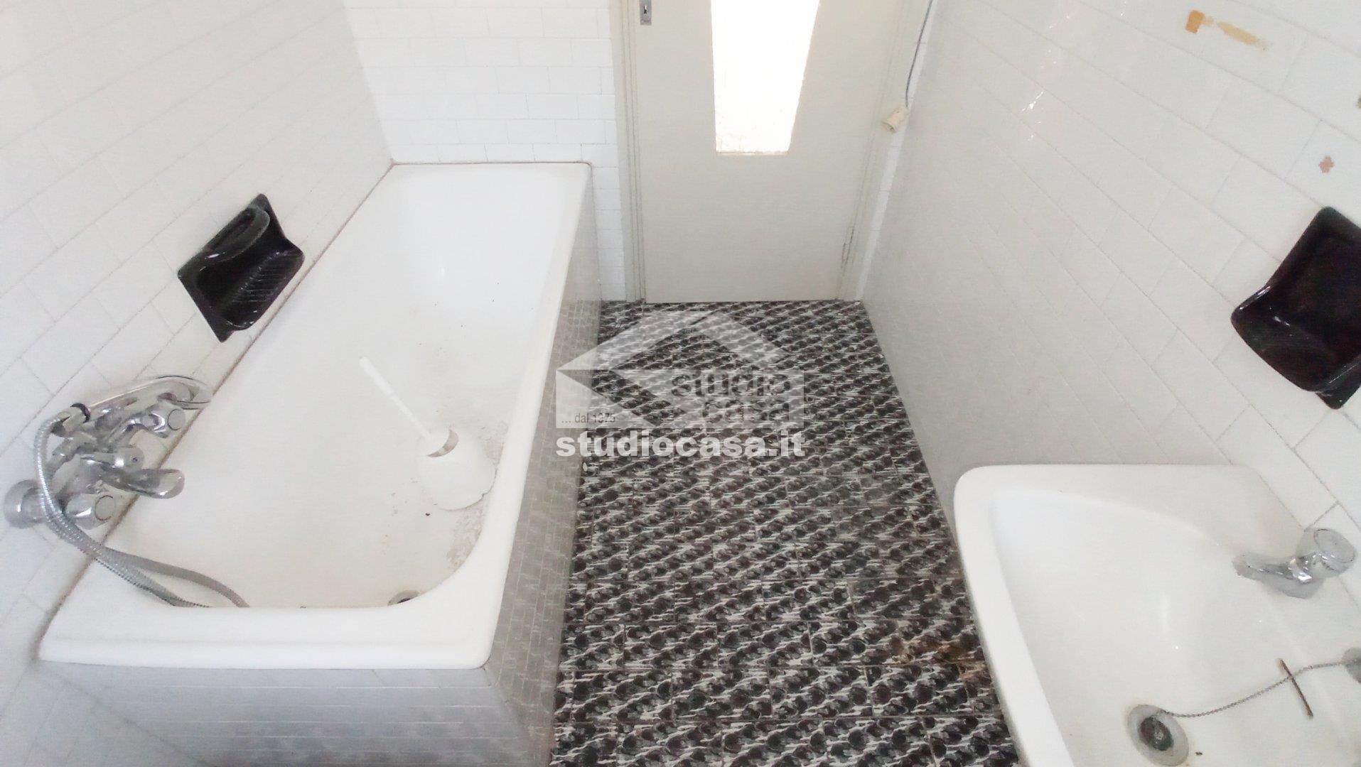 Casa Bifamiliare in vendita a Ponte Nossa
