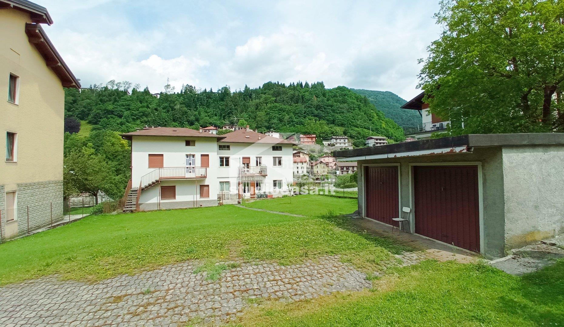 Casa Bifamiliare in vendita a Ponte Nossa