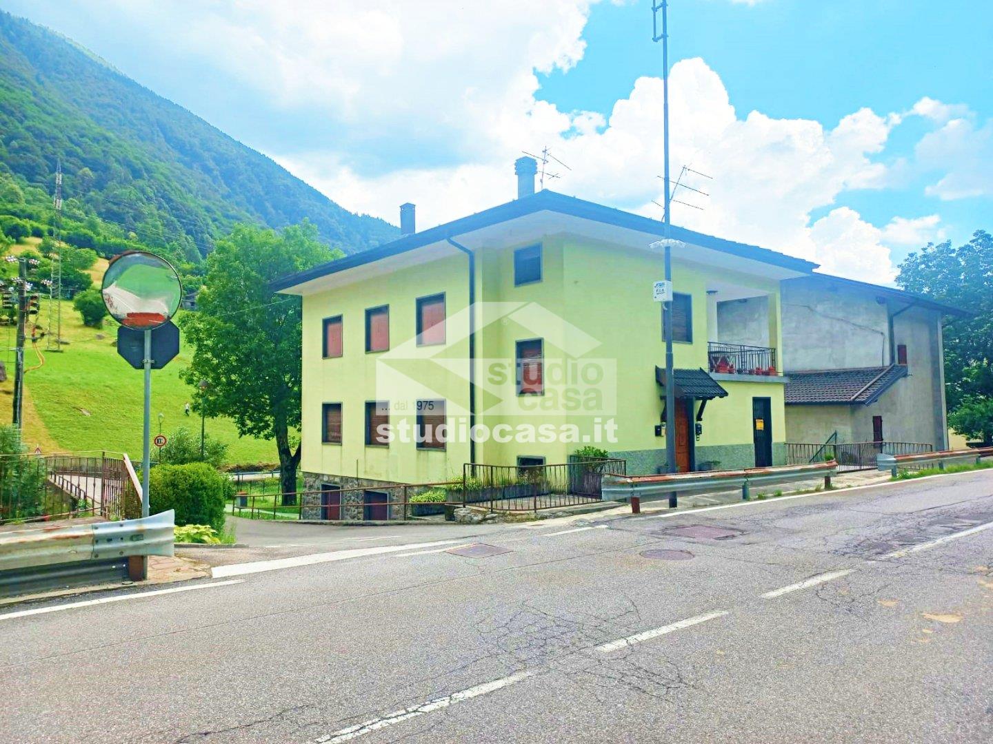 Appartamento in vendita a Gandellino