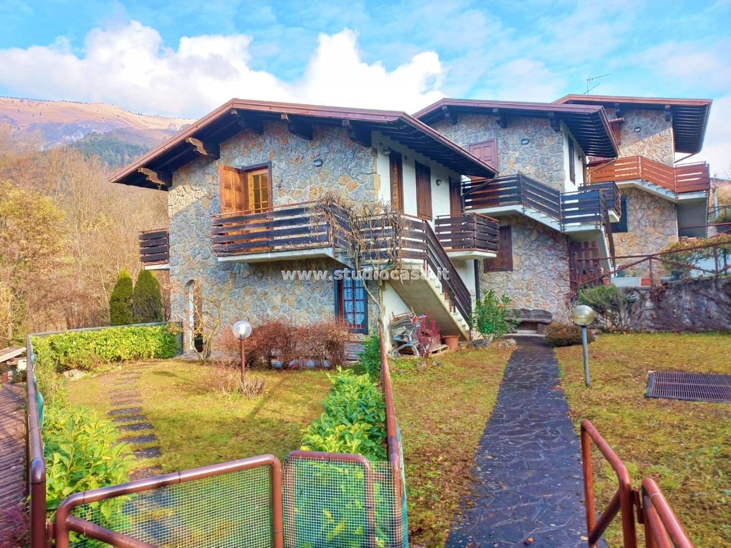 Appartamento in vendita a Rovetta