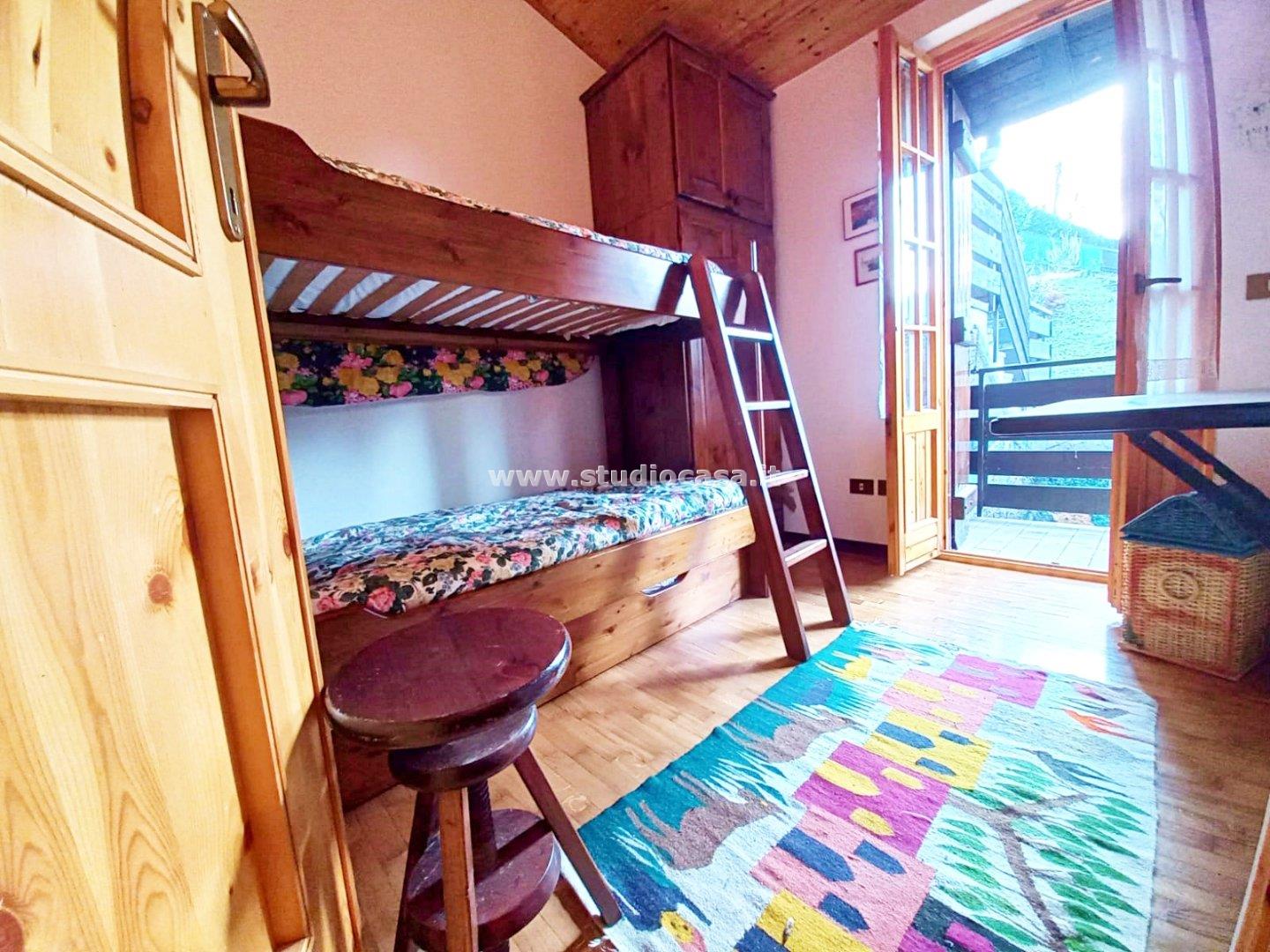 Appartamento in vendita a Rovetta