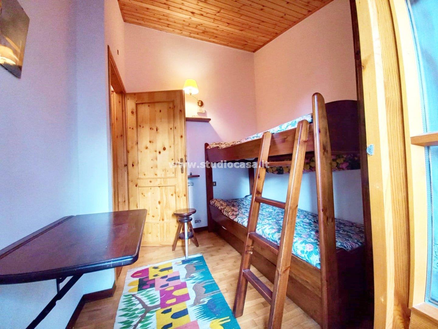 Appartamento in vendita a Rovetta