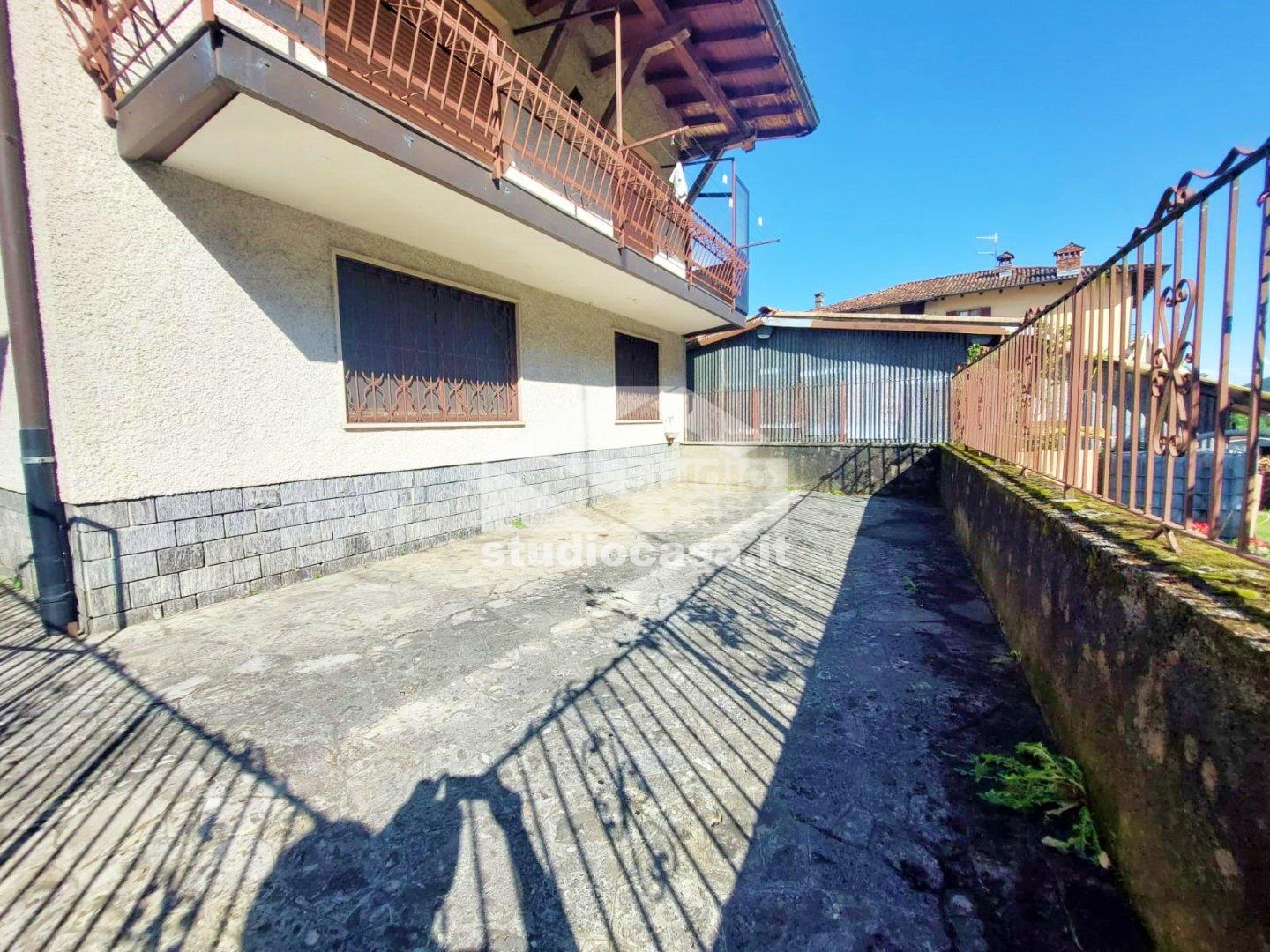 Casa Bifamiliare in vendita a Cerete