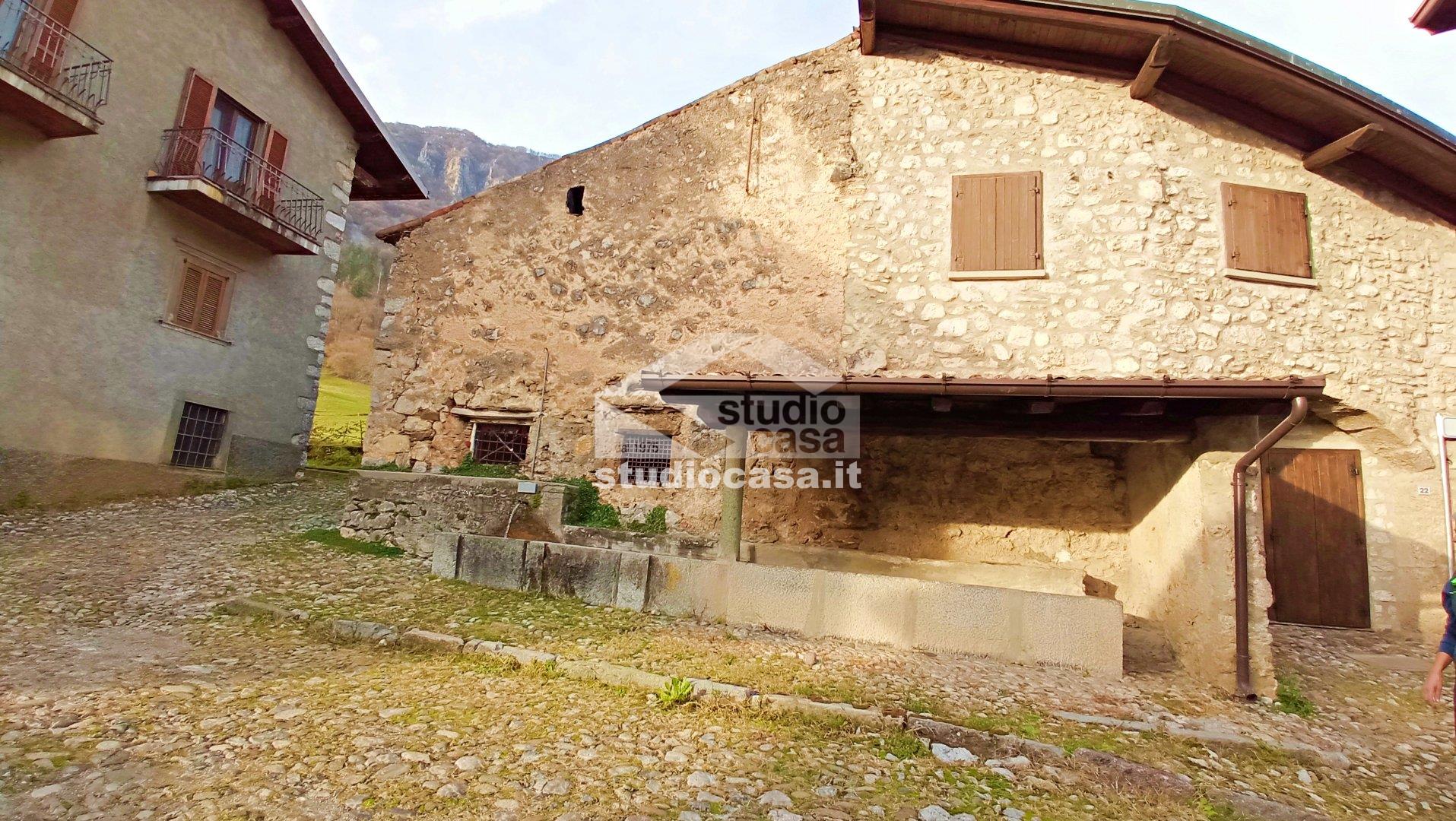 Baita in vendita a Oltressenda Alta