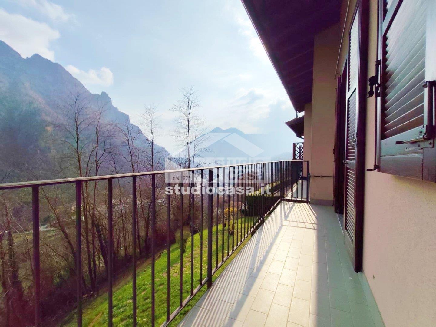 Appartamento in vendita a Parre