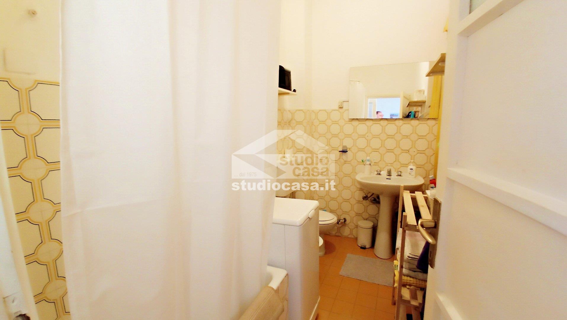 Appartamento in vendita a Gorno