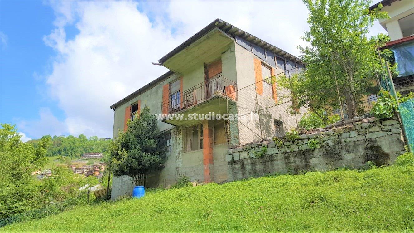 Cascina in vendita a Gorno