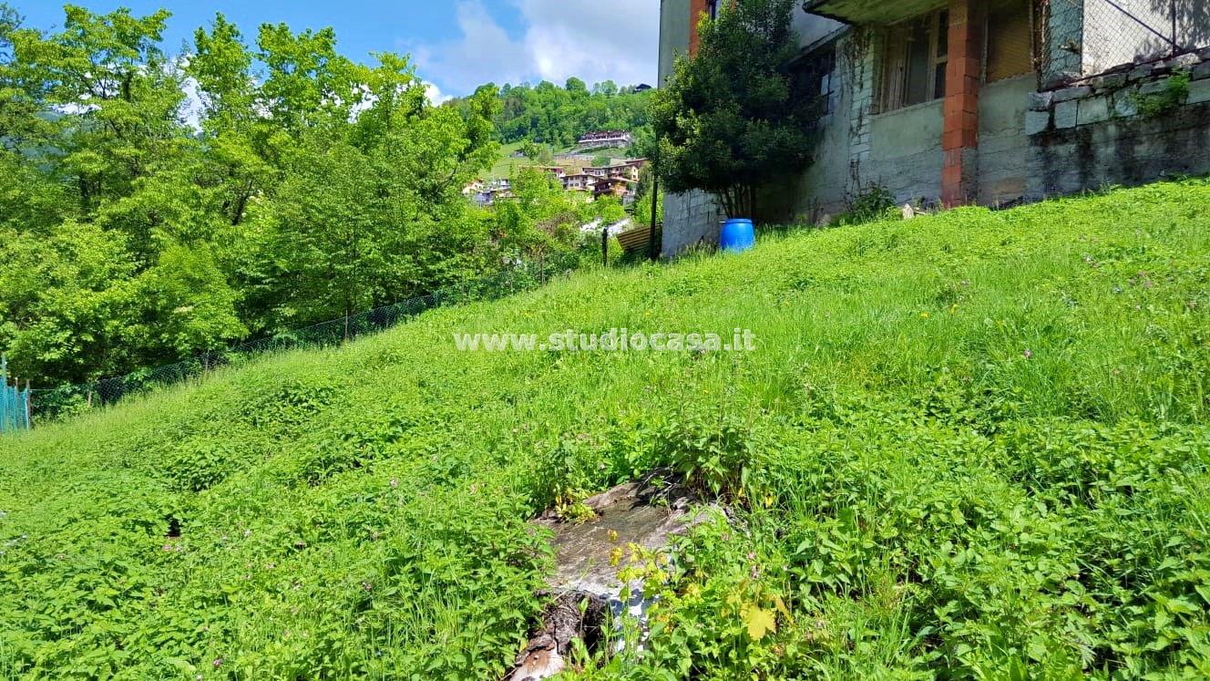 Cascina in vendita a Gorno