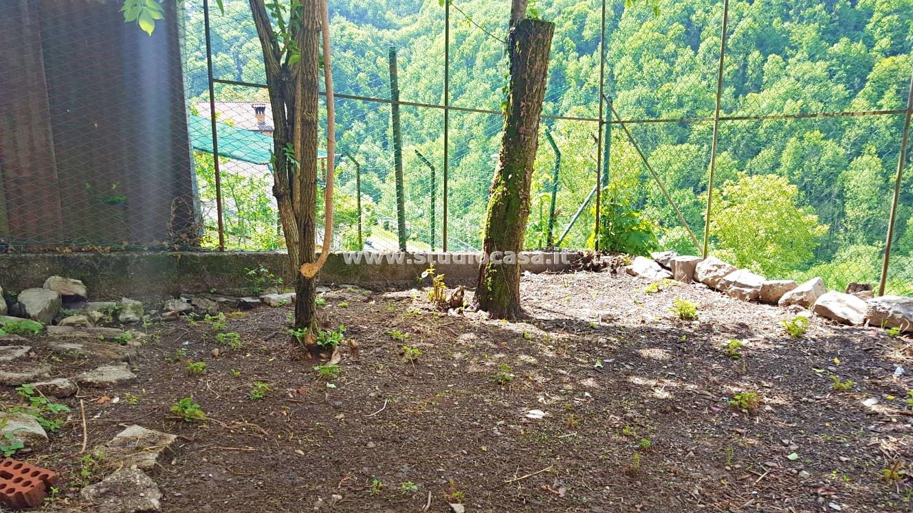 Cascina in vendita a Gorno