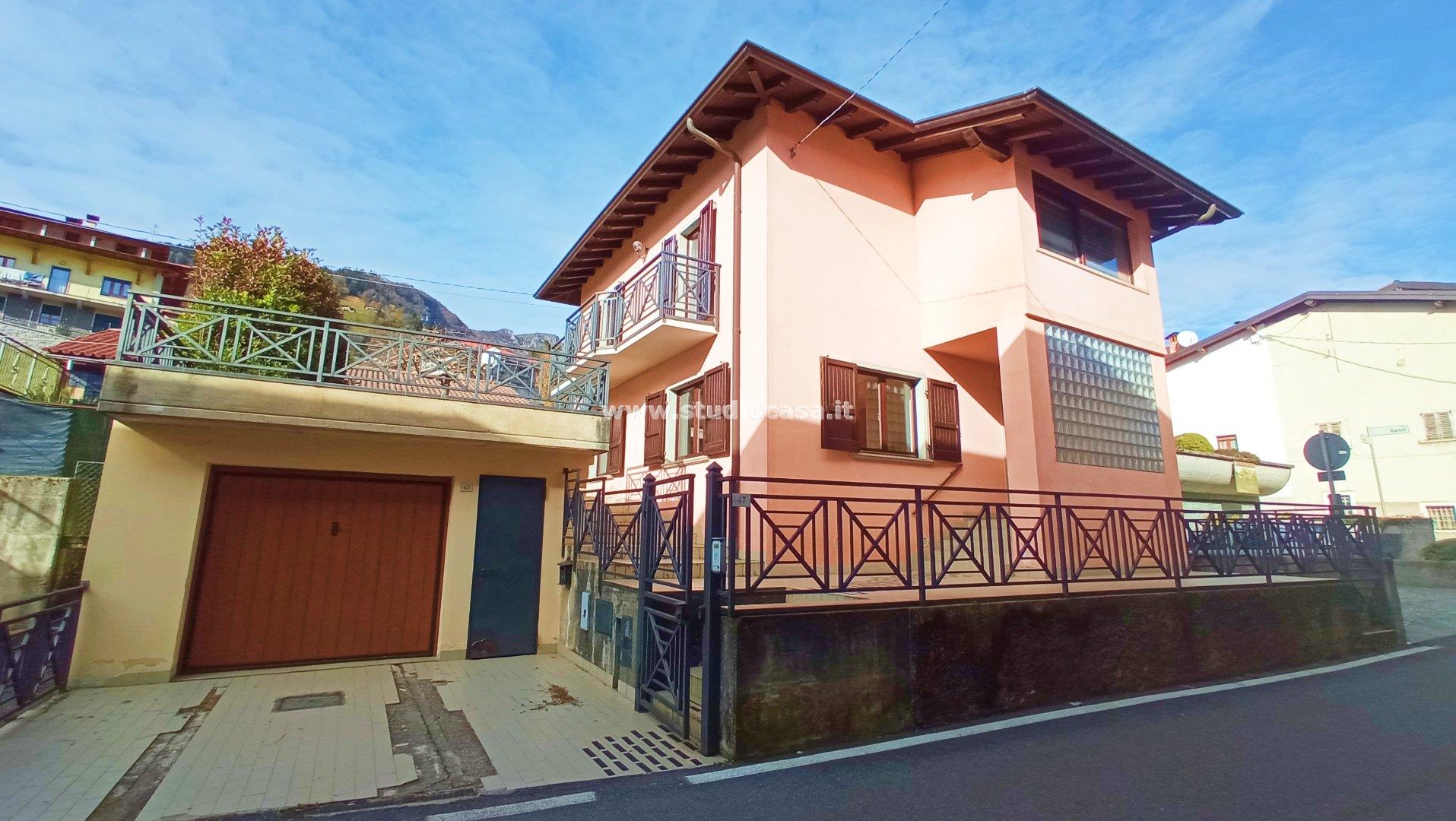 Villa Unifamiliare in vendita a Clusone