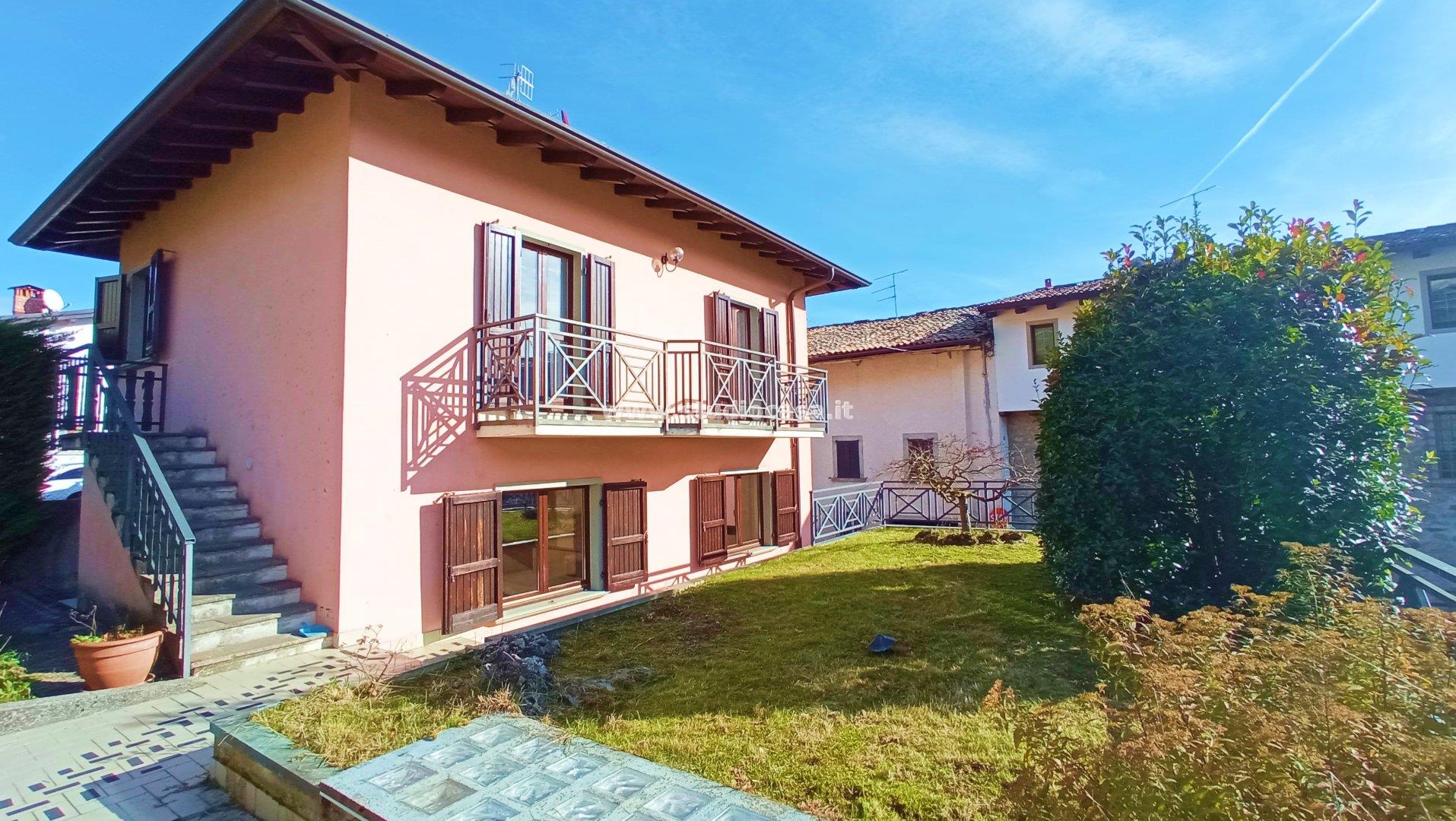 Villa Unifamiliare in vendita a Clusone