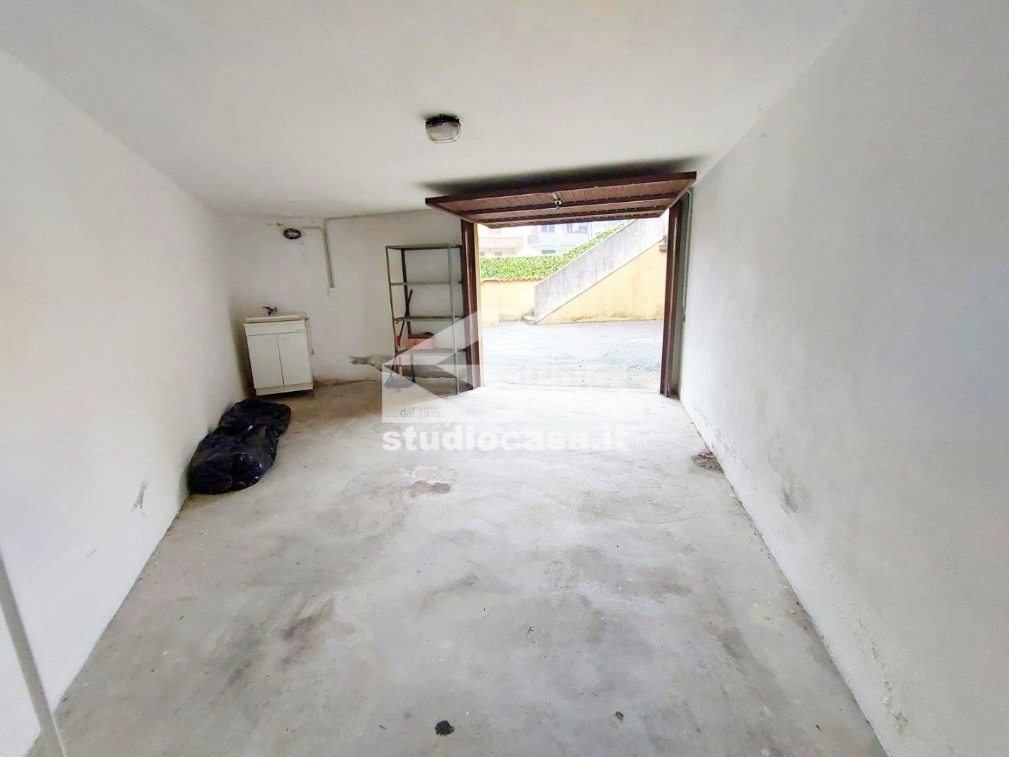 Appartamento in vendita a Rovetta