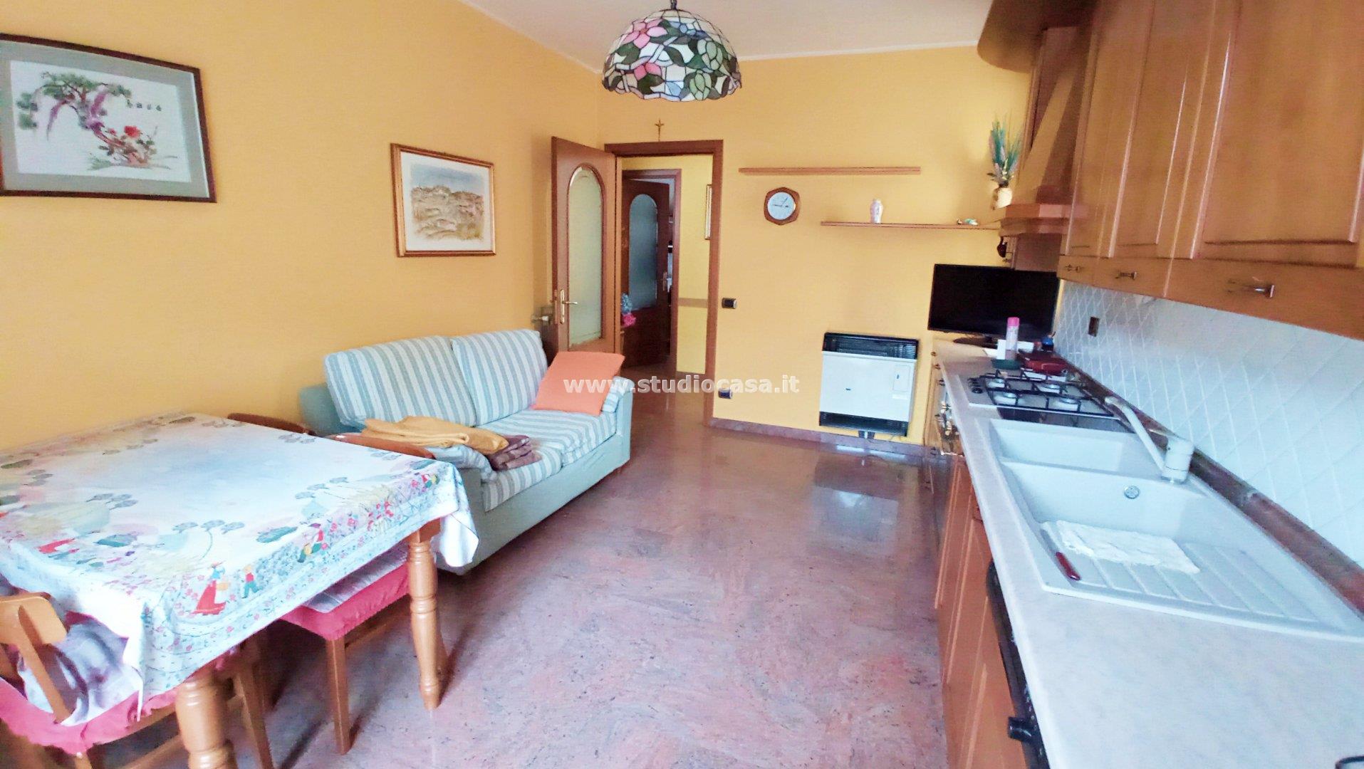 Appartamento in vendita a Gorno