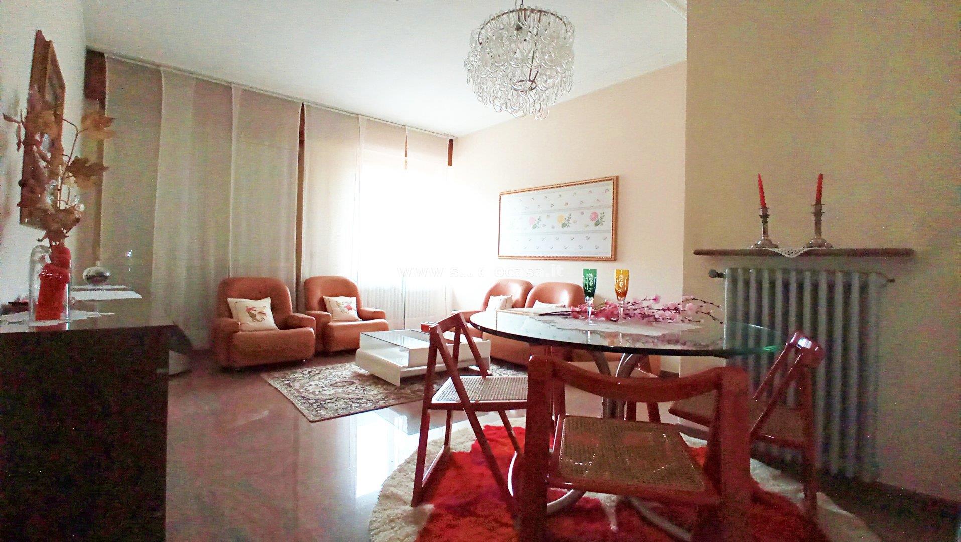 Appartamento in vendita a Gorno