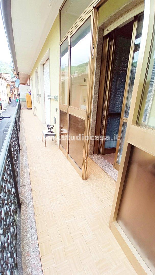Appartamento in vendita a Gorno