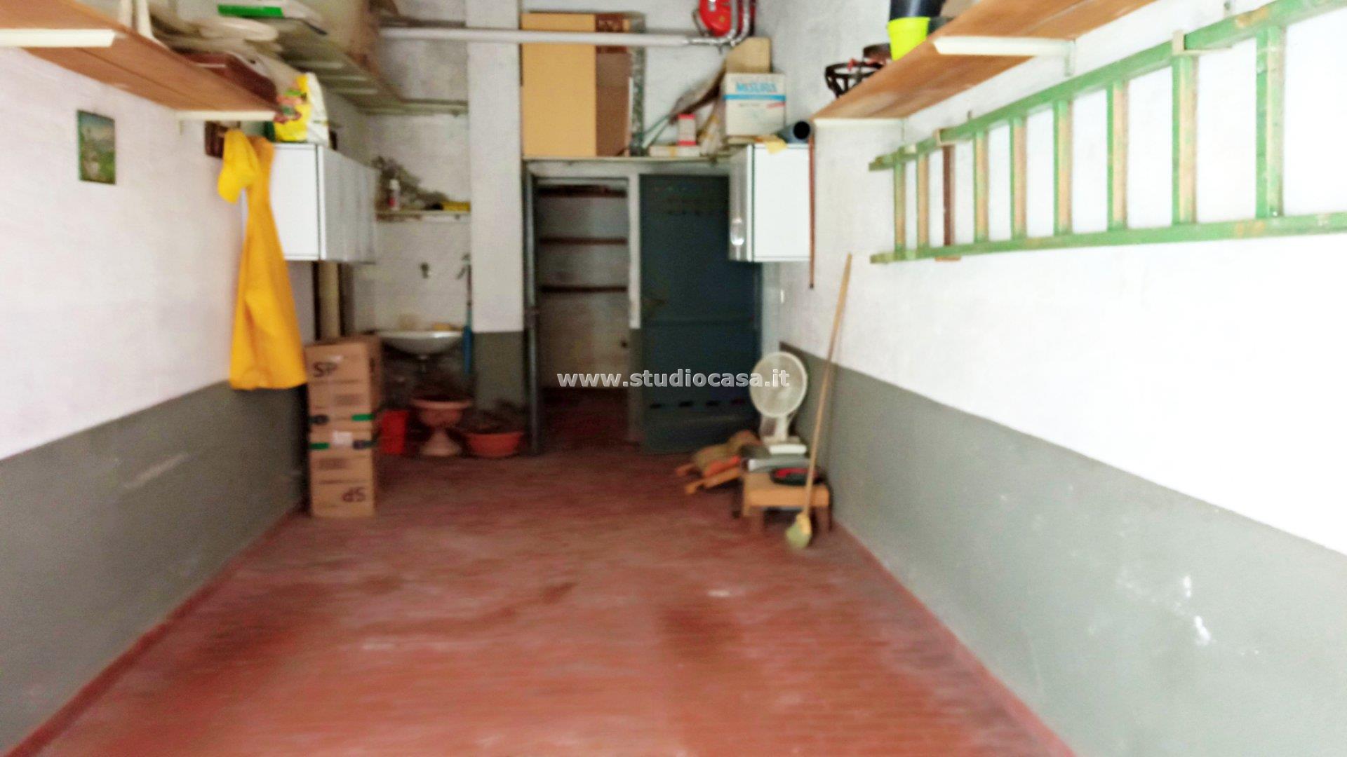 Appartamento in vendita a Gorno