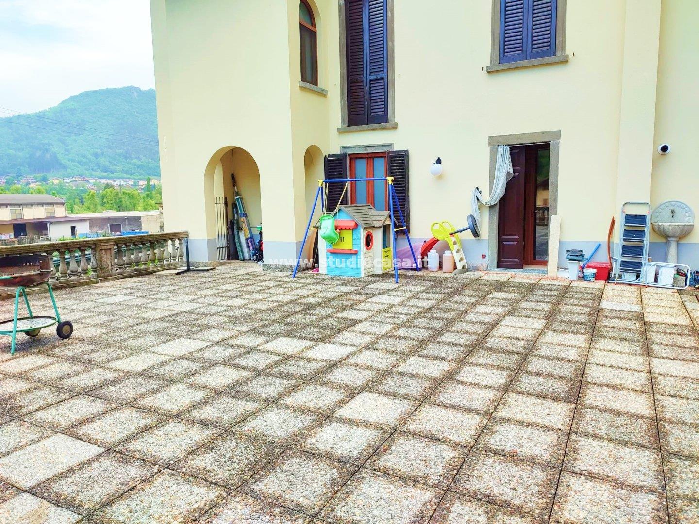 Appartamento in vendita a Villa d