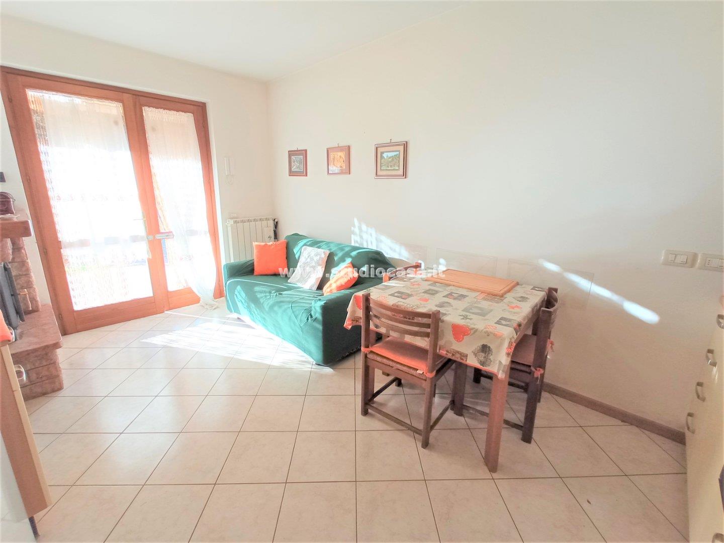 Appartamento in vendita a Parre