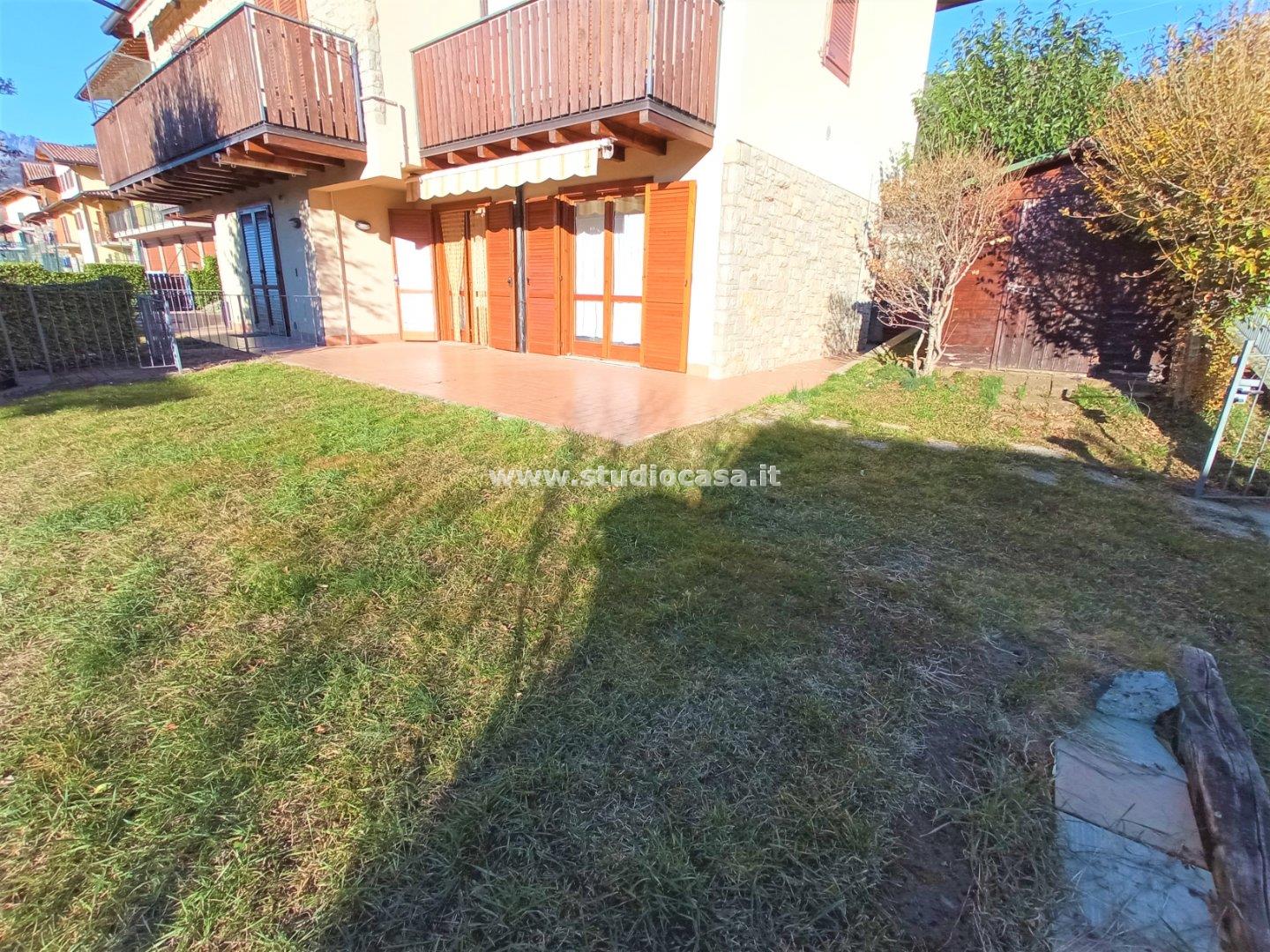 Appartamento in vendita a Parre