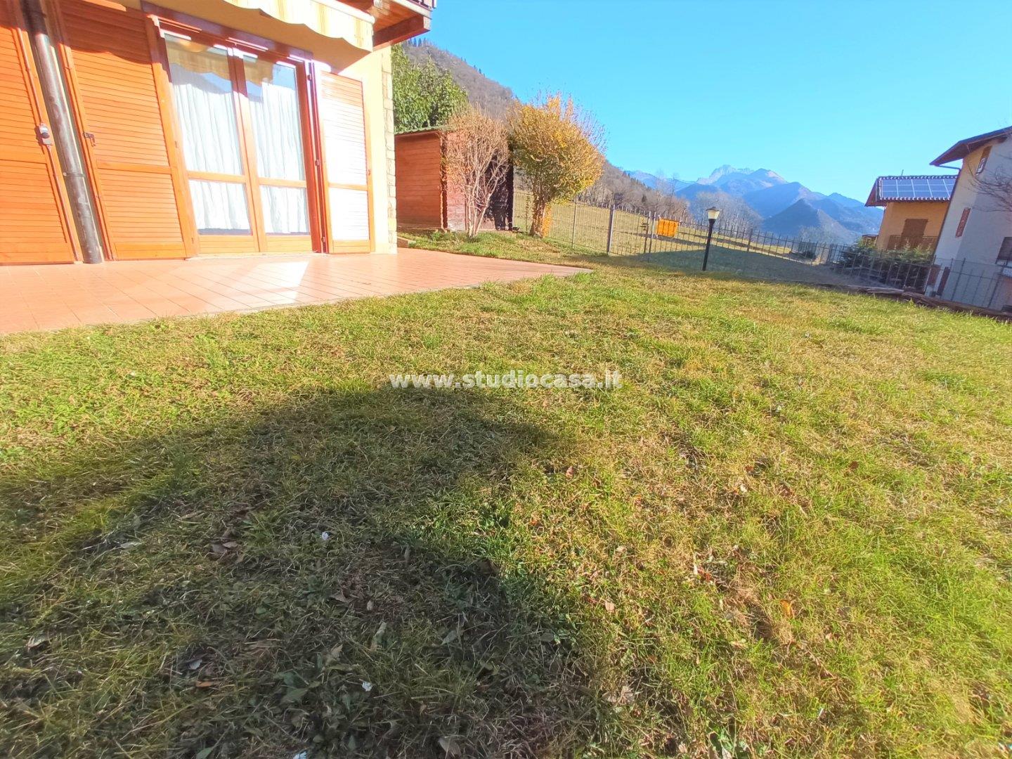 Appartamento in vendita a Parre