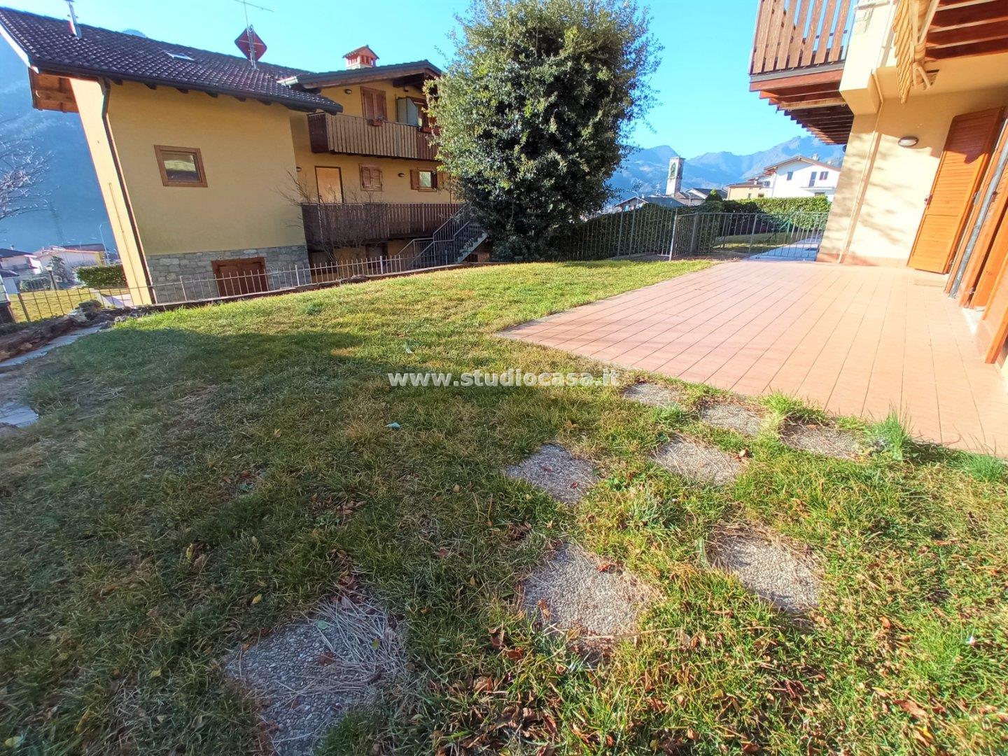 Appartamento in vendita a Parre