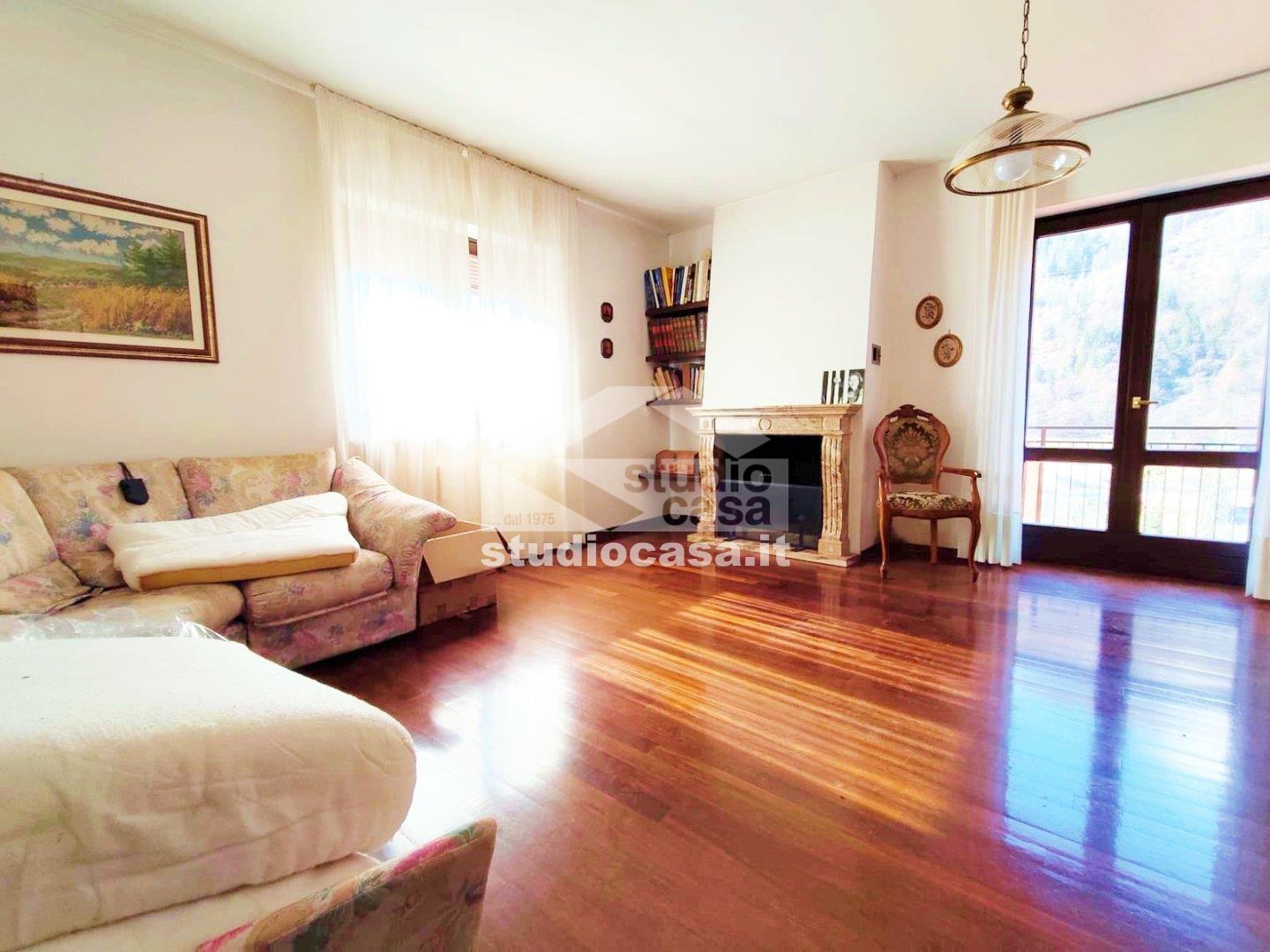 Appartamento in vendita a Ardesio