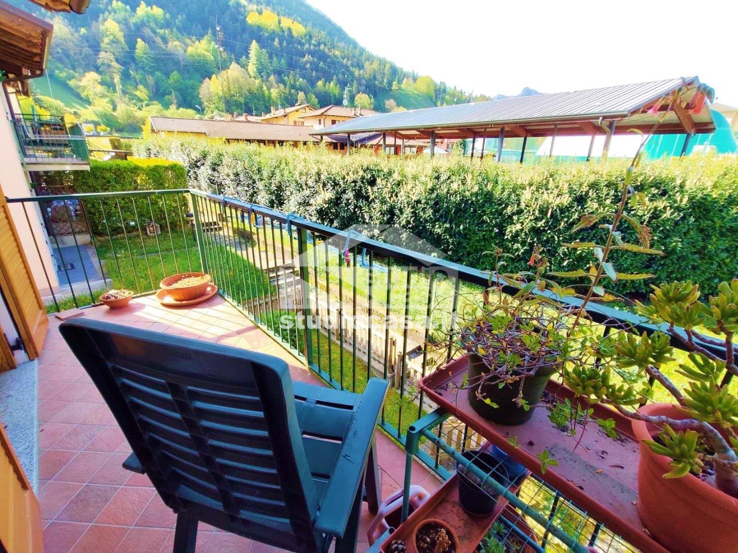 Villa a schiera di testa in vendita a Piario