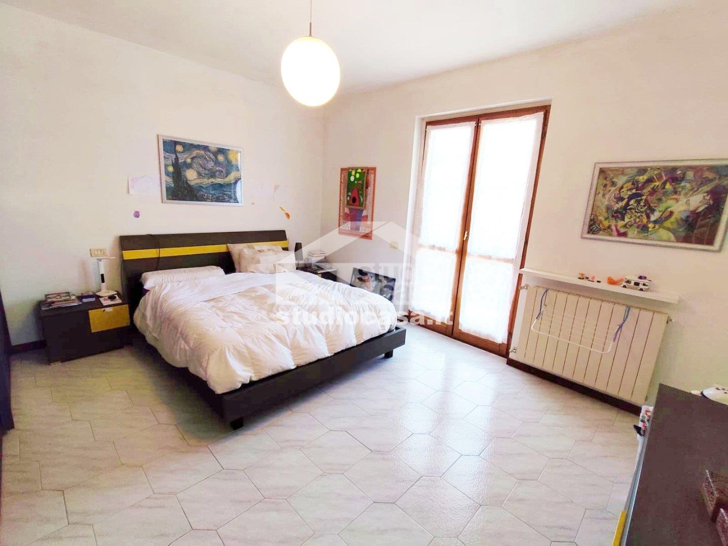 Villa a schiera di testa in vendita a Piario