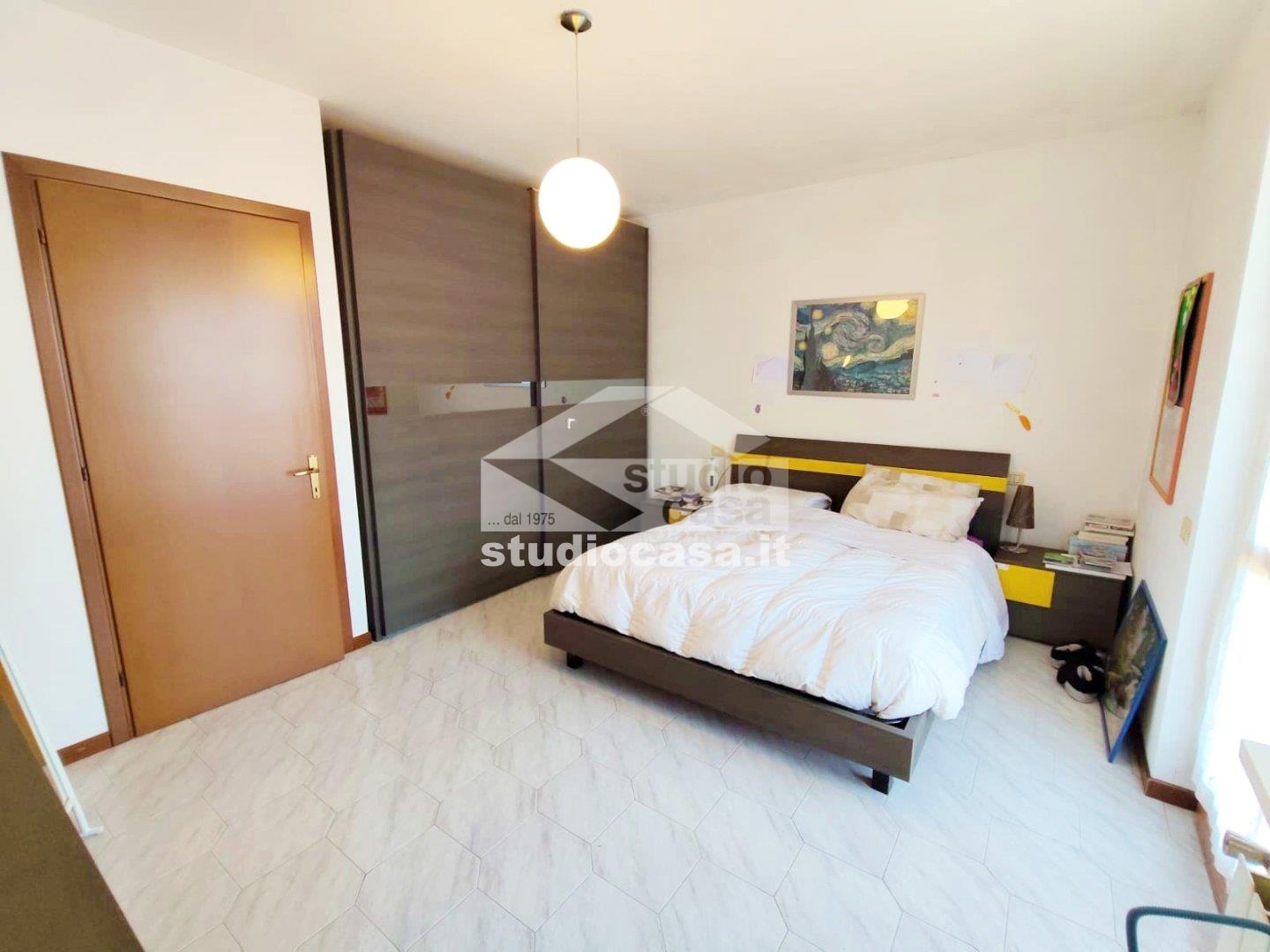 Villa a schiera di testa in vendita a Piario