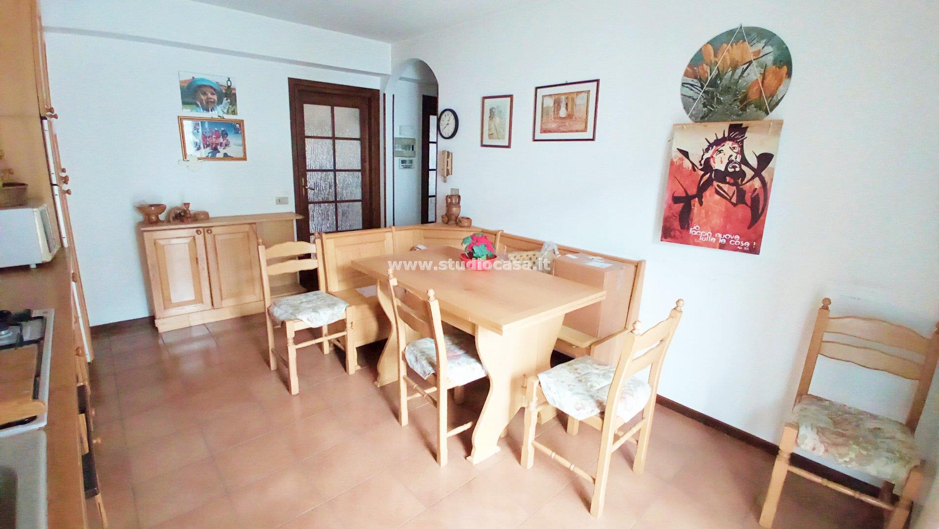 Appartamento in vendita a Gorno