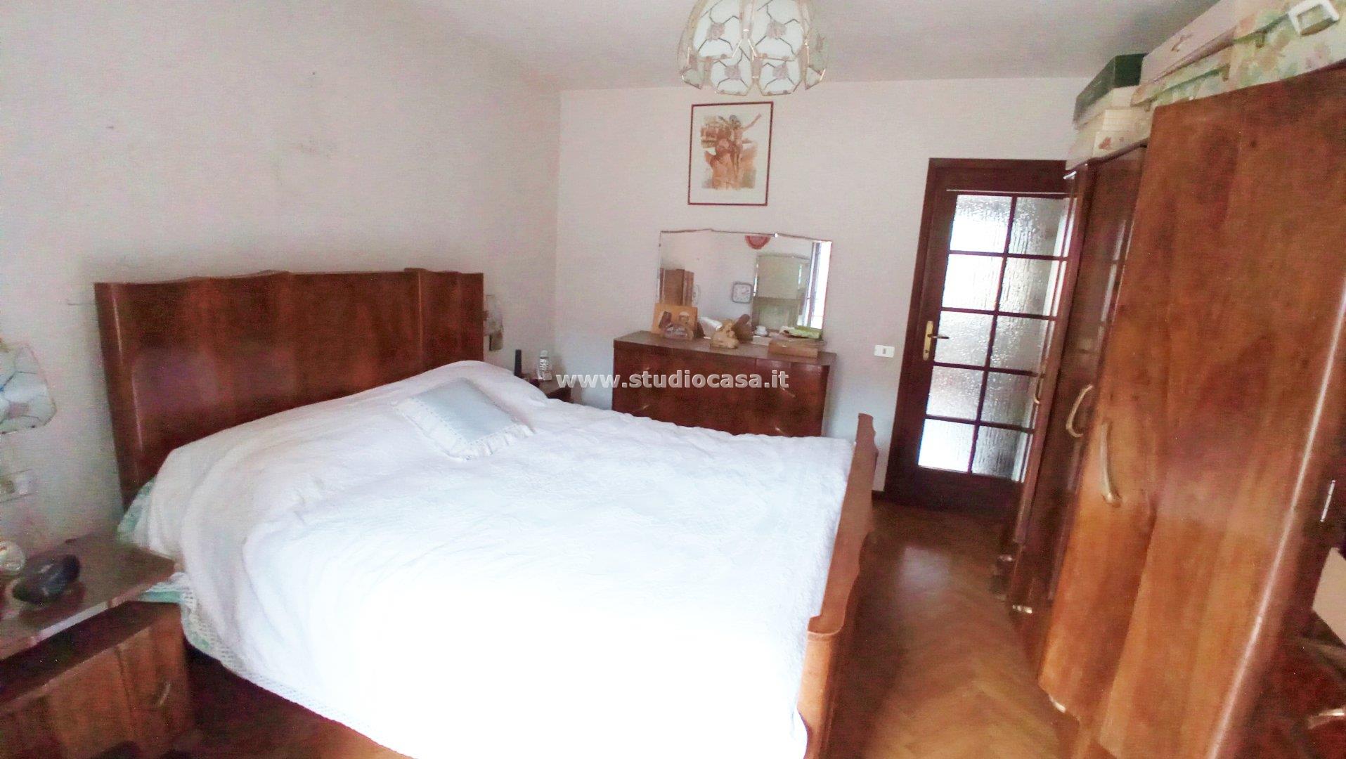Appartamento in vendita a Gorno
