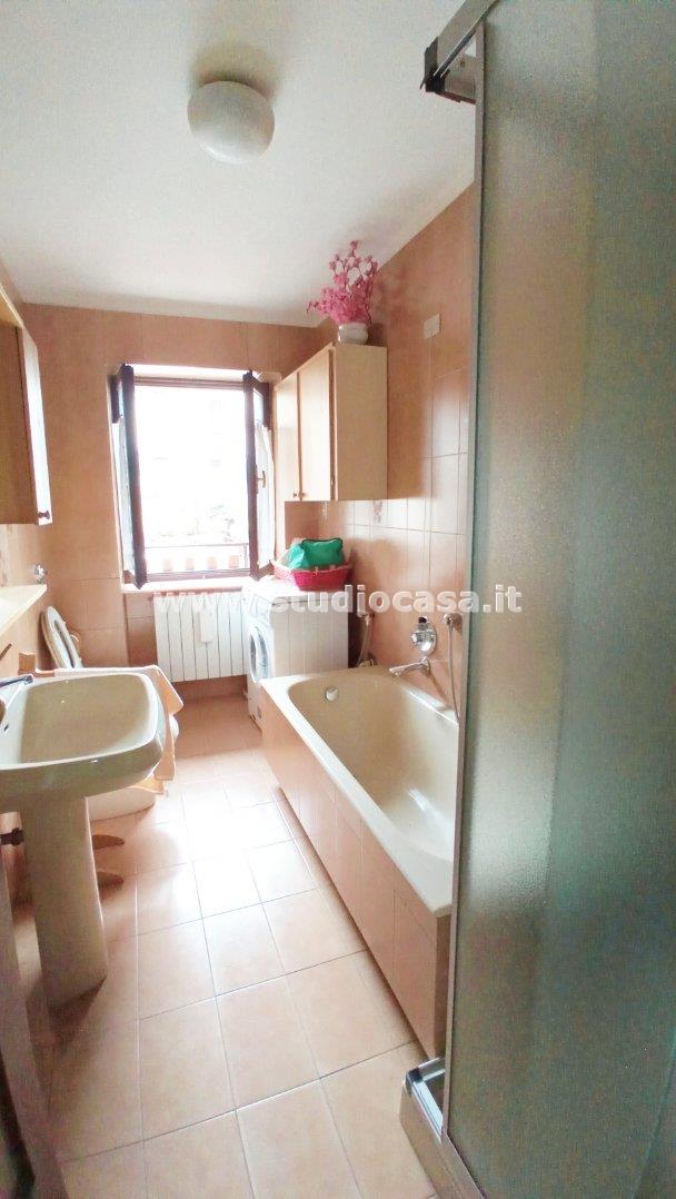 Appartamento in vendita a Gorno