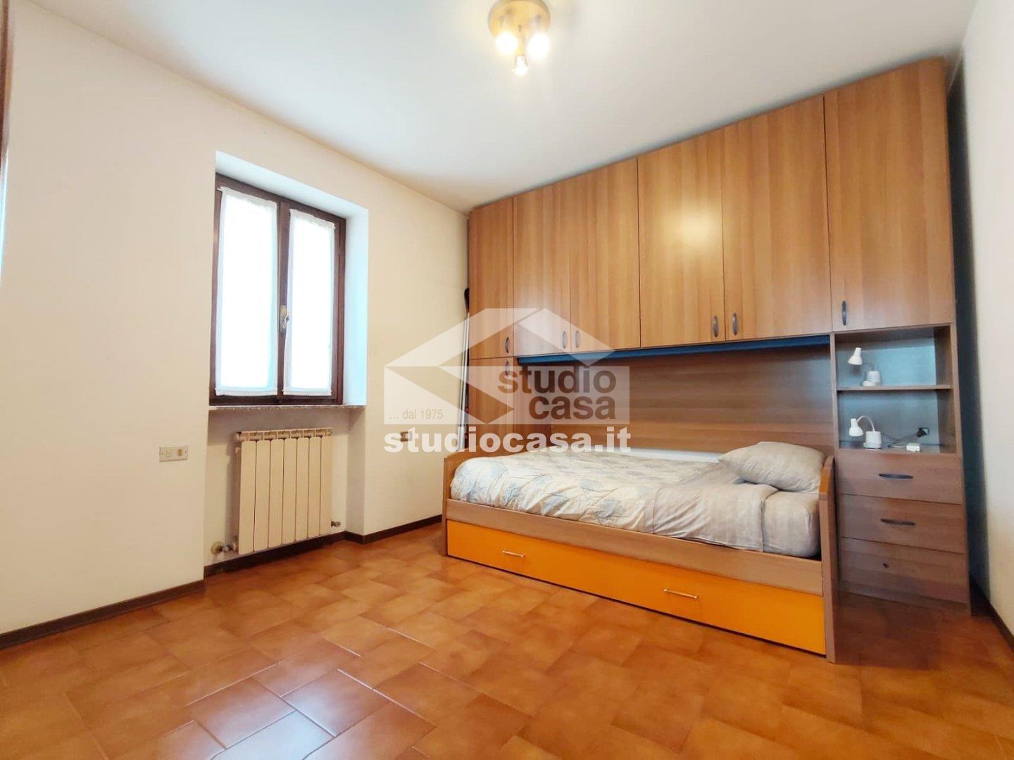 Appartamento in vendita a Rovetta