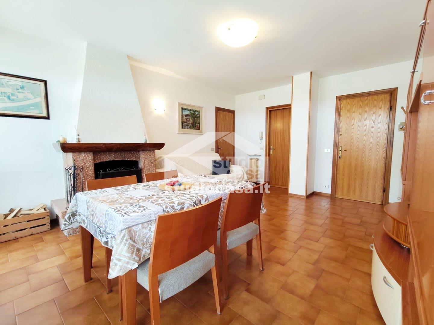 Appartamento in vendita a Rovetta