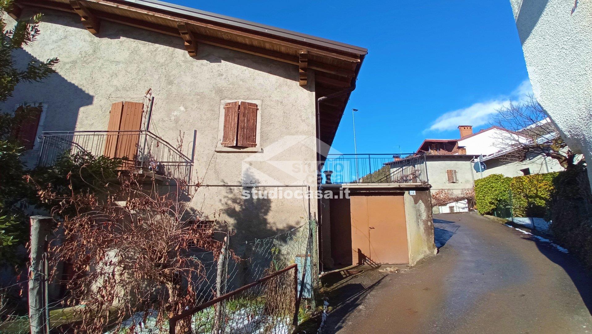 Casa Unifamiliare in vendita a Castione della Presolana